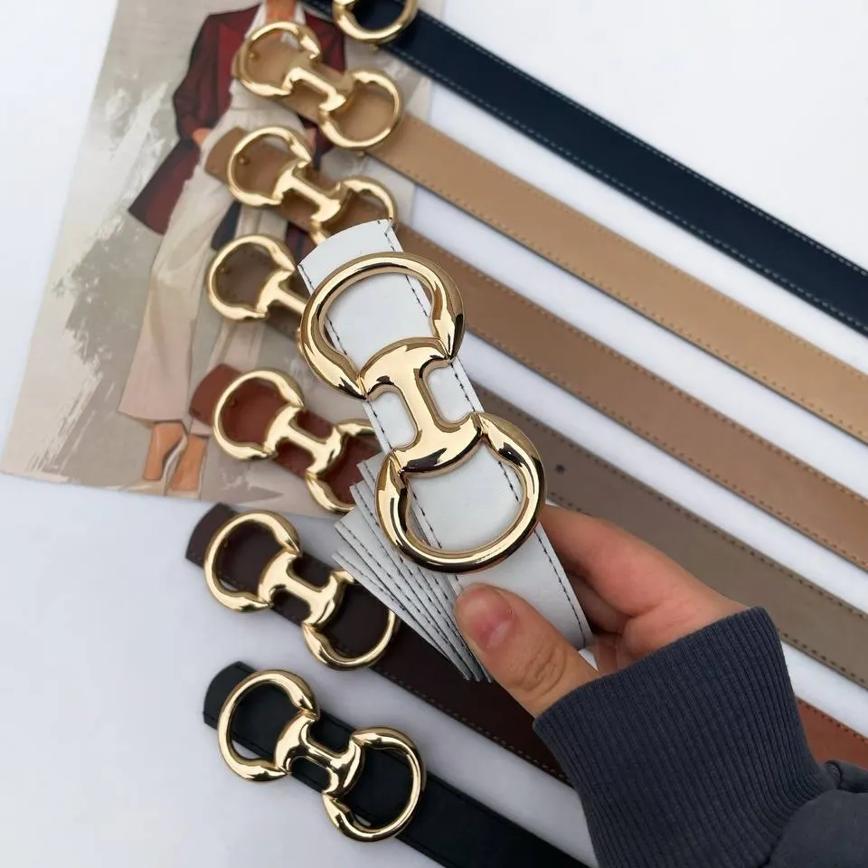 پیش‌نویس ۱۲کمربند مجلسی زنانه