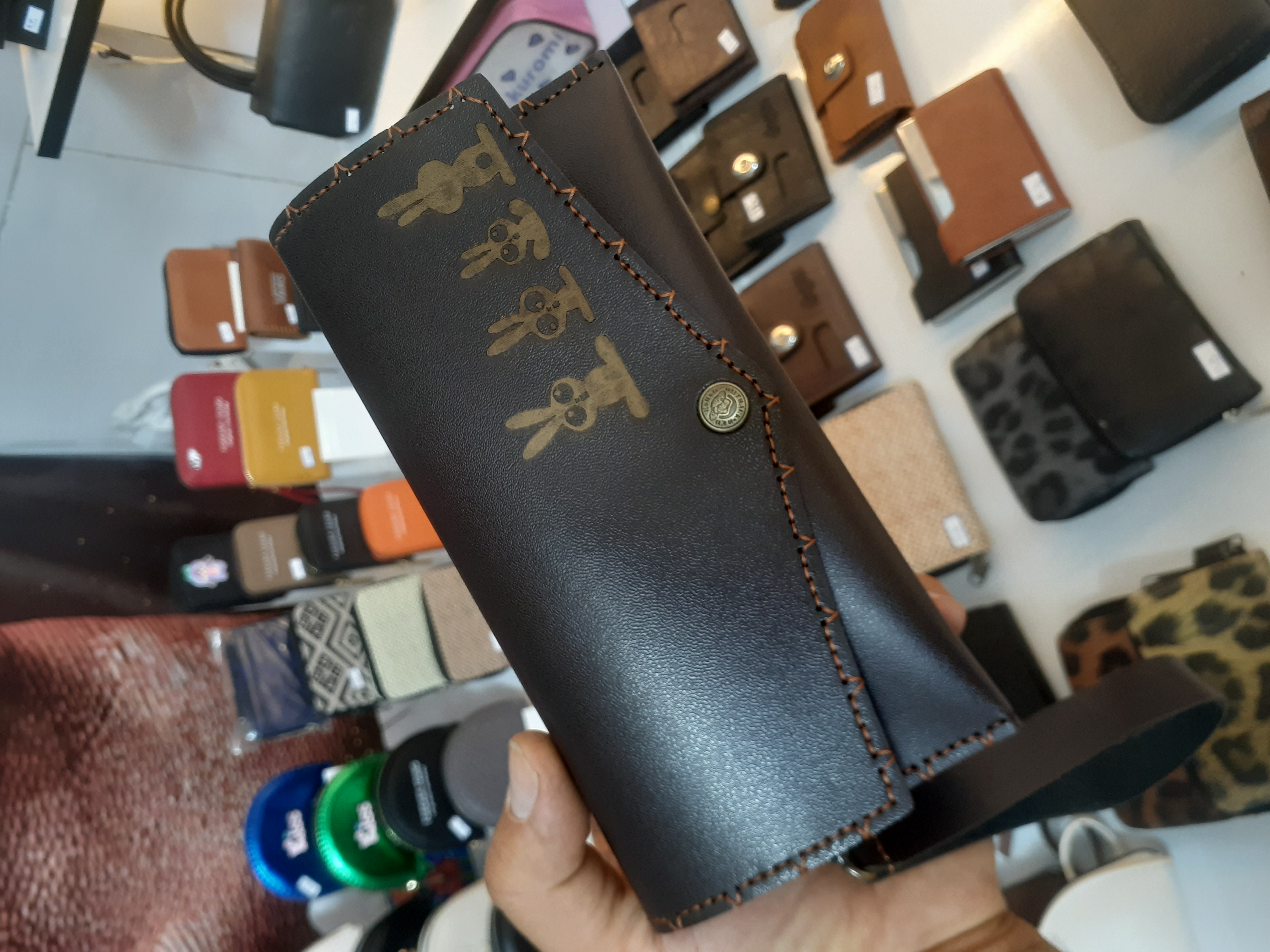 کیف پول زنانه طرح خرگوش جنس چرم صنعتی تبریز(درجه یک)